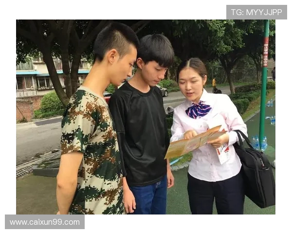 重庆街舞队的防反策略分析与表现评估探讨 重庆街舞队的防反策略分析与表现评估探讨