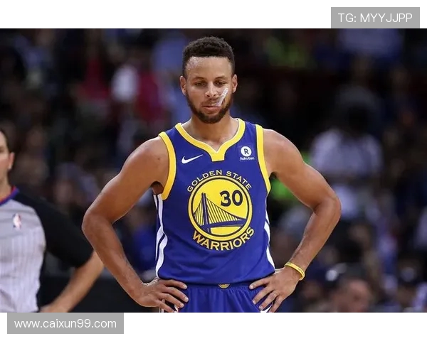 勇士与开拓者激战四月十七日谁能在季后赛中笑到最后